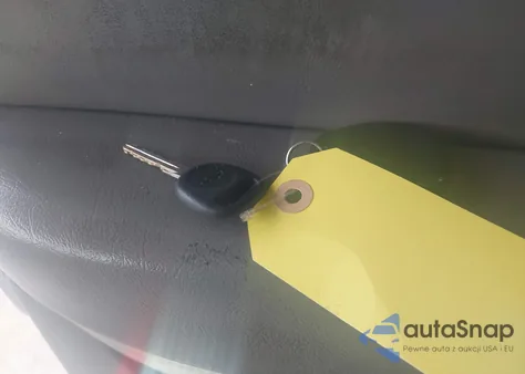 2004 Chevrolet Suburban 1500 Lt из США, поврежденный, VIN 1GNEC16Z44J222282